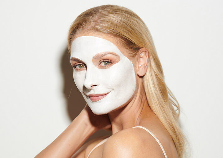 anwendung-reife-haut-maske-von-schaebens
