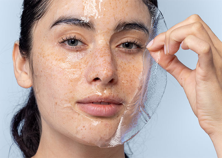 Hyaluron-Hydrogel-Maske-Bild2-Anwendung