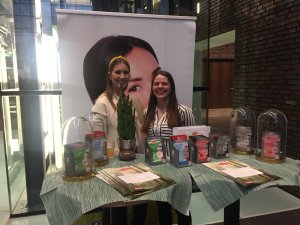 fast-fashion-rautenstrauch-joest-museum-koeln-ausstellung-schaebens-nachhaltigkeit-fair-trade-modenschau-klimaschutz-masken-gesichtsmasken-oekologie-vielfalt