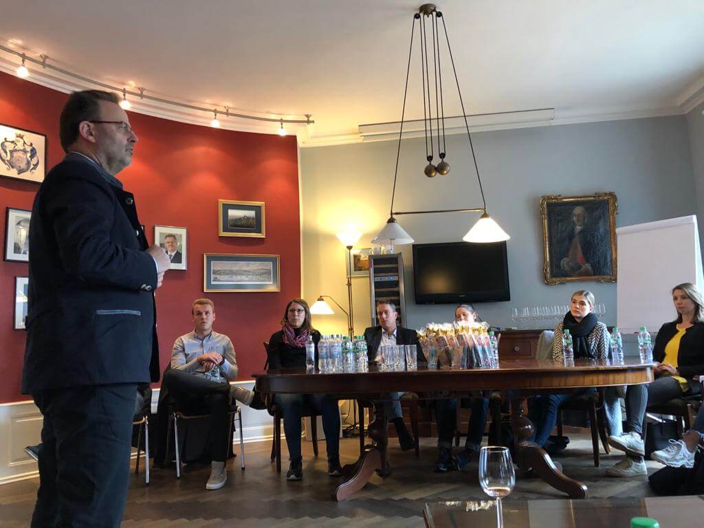 markenakademie-sales-makrneverband-schaebens-dinner-speech-marketing-vertrieb-pharma