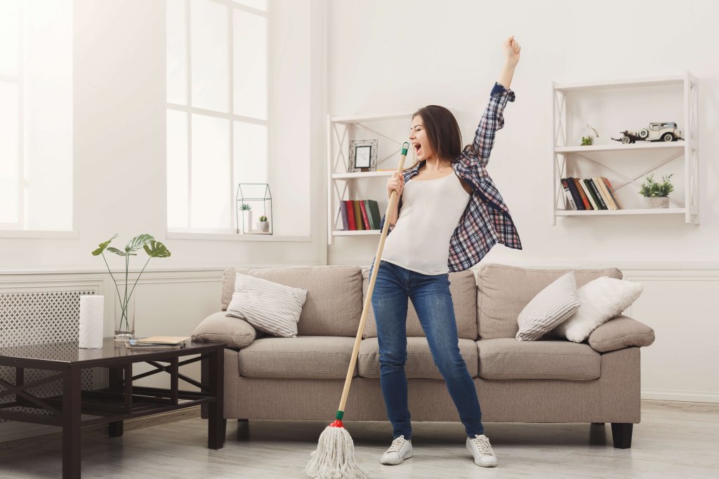 schaebens-aufrauemen-marie-kondo-organisieren-putzen