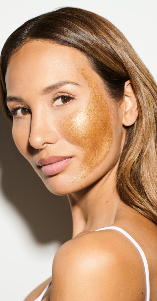 200722_Schaebens_12_Set1_Creme_Masken_Martina_3909_Edit_Aufrecht 200722_Schaebens_12_Set1_Creme_Masken_Martina_3909_Edit_Aufrecht