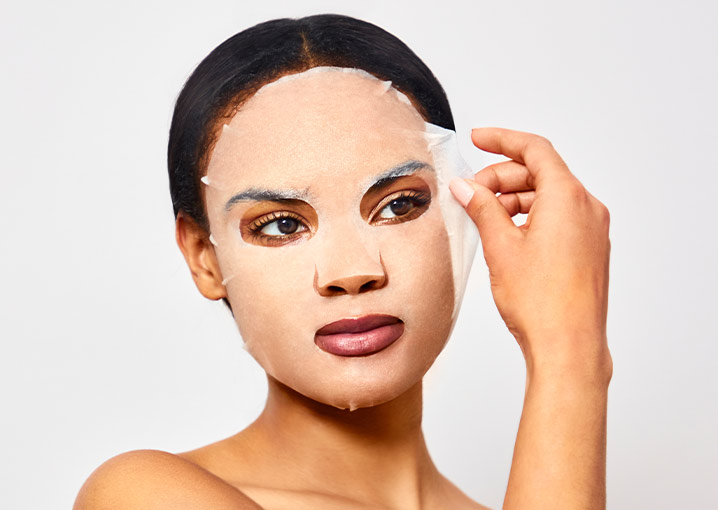 retinol-tuch-maske-anwendung