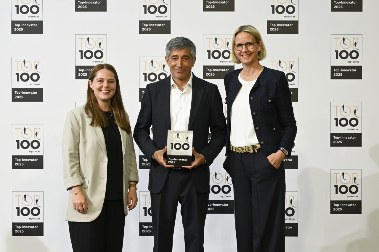 TOP 100_Siegerfoto_komprimiert top-100-preisverleihung-top-innovatoren
